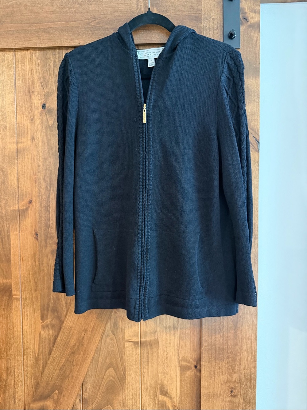 St. John Sport Essentials by Marie Gray zip up hooded sweater